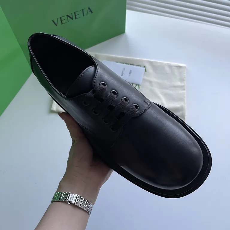 Bottega Veneta Shoe 